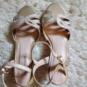 Child dress shoes. Irrdescent sparkly.